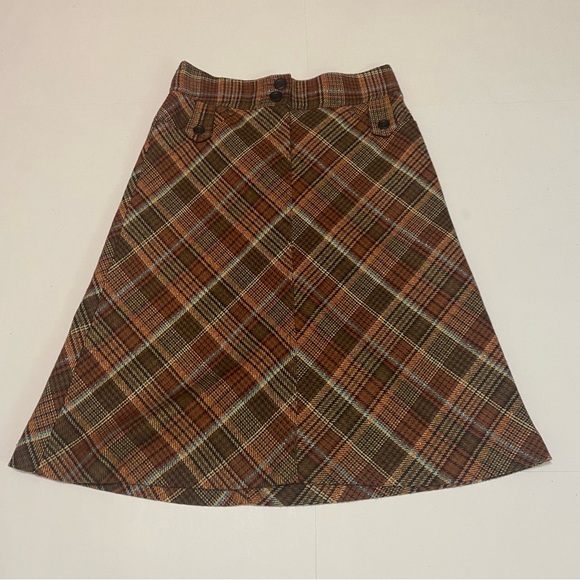 H&M Dresses & Skirts - 16.  H&M plaid skirt size 4